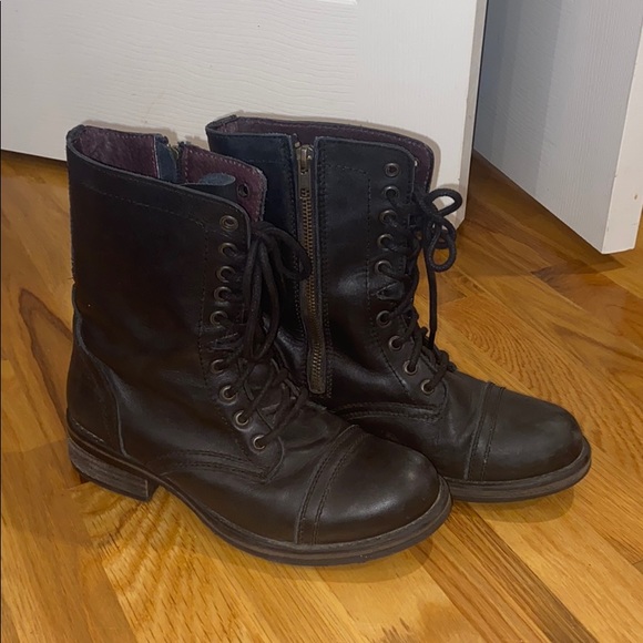 Steve Madden Shoes - Steve Madden Black Combat boots size 8
